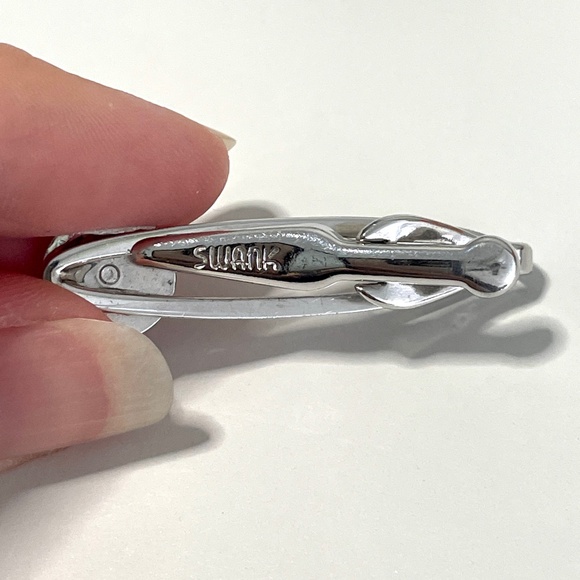 Swank Cufflinks and Tie Clip Set - Picture 8 of 9